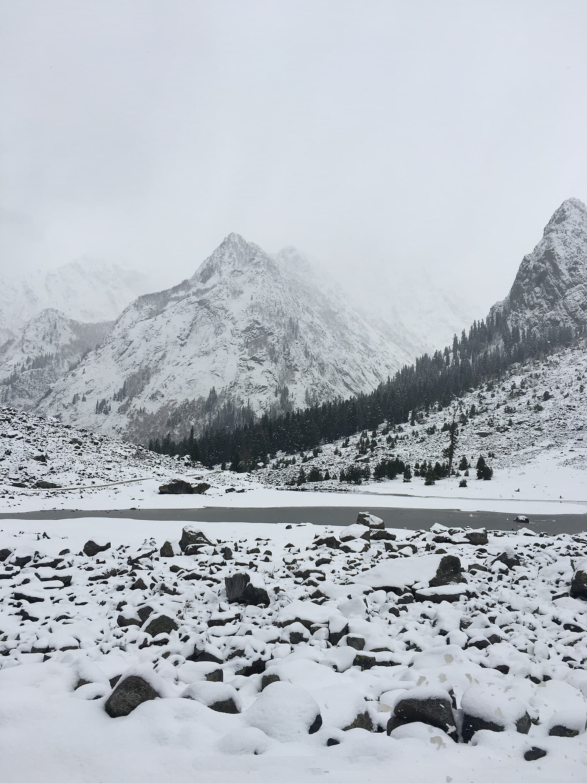 Swat Kalam Mahodand scenery with Lexuz Tours